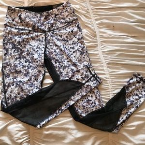 Victoria’s Secret workout leggings